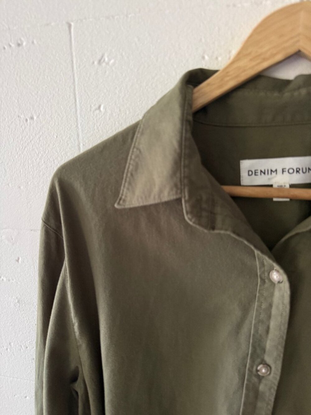 Denim Forum Aritzia | Khaki The Jane Longsleeve Shirt | Oversized Button | Small - Picture 3 of 10
